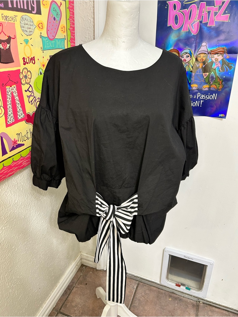 Women’s Black Puff-Sleeve Top with Striped Bow